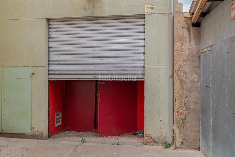 Foto 3fb97c4a-e99c-4fcf-bb7b-cc3a5ad11388. Local comercial a Tardienta