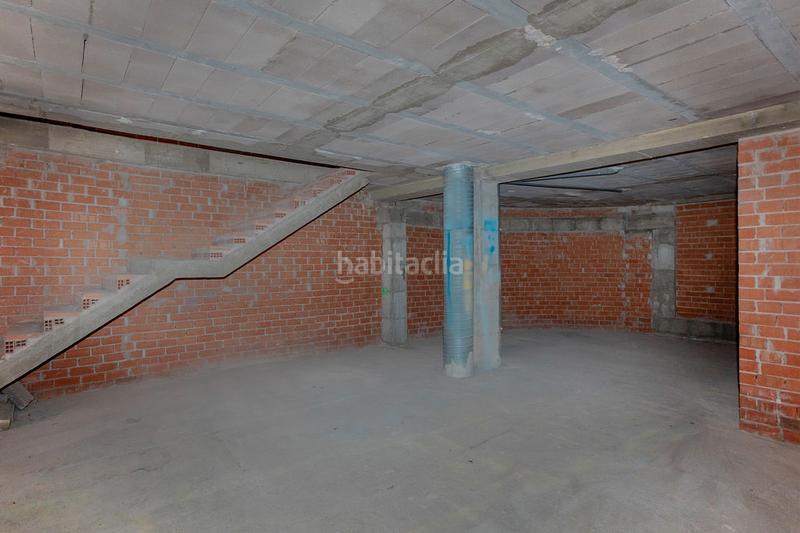 Foto 0dae727f-4779-4835-858e-cde37c726452. Local comercial a Vall d´Uixó (la)