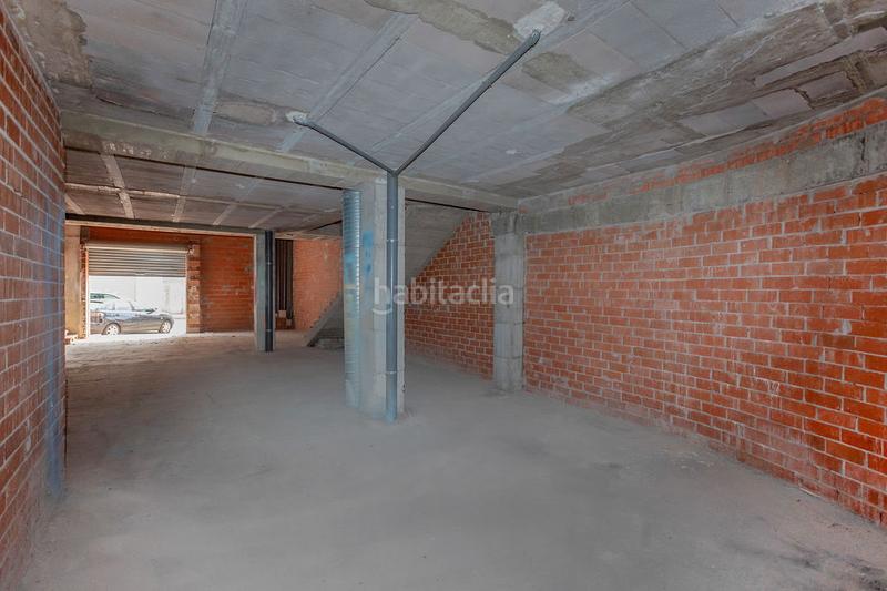 Foto 15881f09-4c10-41f8-b76d-5d273998cc81. Local comercial a Vall d´Uixó (la)