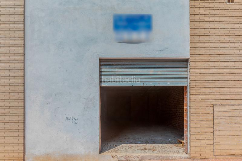 Foto 45d41787-c767-4fb7-b87c-e9b56ddb2f1d. Local comercial a Vall d´Uixó (la)