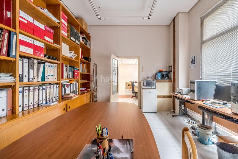 Foto 332066be-b55d-4b1a-8e7a-5732e44cc4ba. Locale commerciale in Los Vadillos - R. Sanitaria - Pozanos Burgos