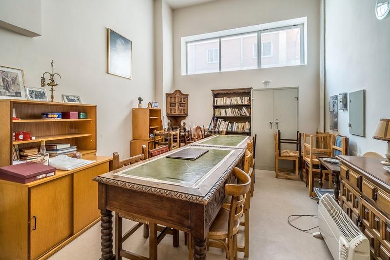 Foto 41bc1623-6df3-4b80-ba62-fb45e62102ea. Locale commerciale in Los Vadillos - R. Sanitaria - Pozanos Burgos