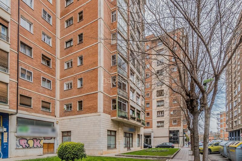 Foto f5855997-bcc1-40de-b14a-a0b065dde35f. Locale commerciale in Los Vadillos - R. Sanitaria - Pozanos Burgos