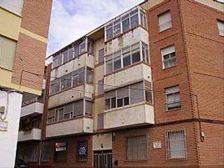 Pis  C/ obispo roque carpena. Solvia inmobiliaria  piso yecla