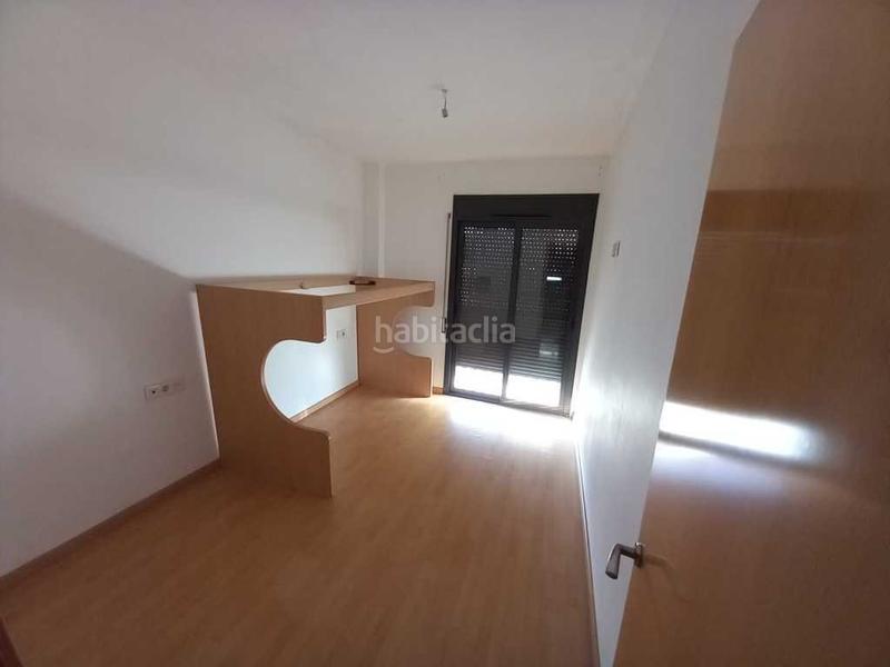 Foto bb95ab8c-36de-4194-b2ee-fa6abfb119c6. Pis amb aparcament a Manlleu