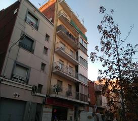 Pis  C/ núria. Solvia inmobiliaria  piso terrassa