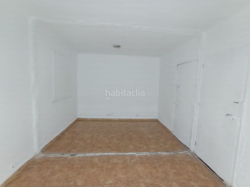 Foto d19df2c5-83e2-477b-945a-206a9fd3530c. Pis a Sant Roc Badalona