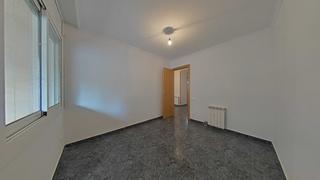Pis  Pere de fizes. Solvia inmobiliaria  piso terrassa