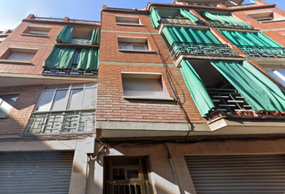 Piso  Pau. Solvia inmobiliaria  piso santa coloma de gramenet