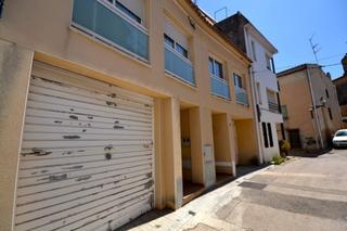 Casa aparellada  Calderilla. Solvia inmobiliaria  chalet adosado castellet i la gornal