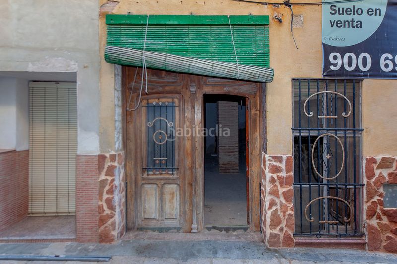 Foto 0a570a02-3aee-44bc-8b63-2643ee62ec5e. Edifici a Sellent