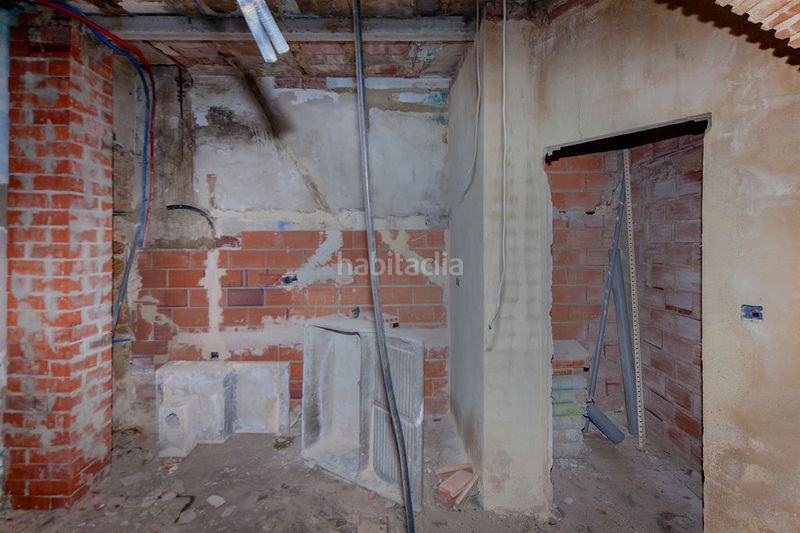 Foto 29ed9c26-3594-47b5-a18c-ad2e829aa6a2. Edifici a Sellent