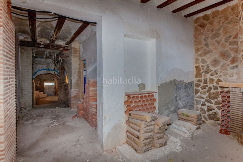 Foto 48de1929-cf94-4089-9c0f-2785b483edda. Edifici a Sellent