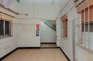 Pis  C/ sagrada familia. Solvia inmobiliaria  piso badalona