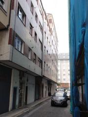 Pis  C/ castelao. Solvia inmobiliaria  piso viveiro