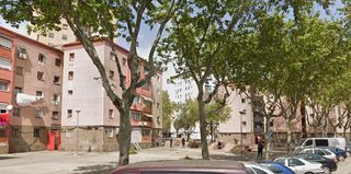 Pis  C/ alfons xii. Solvia inmobiliaria  piso badalona