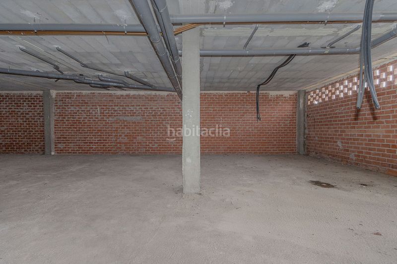 Foto 0937db92-abd4-405b-bf5a-83a8479bb8de. Local comercial a Muela (La)