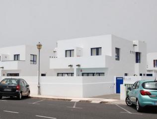Maison jumelée  C/la calera -residencial puerto rubi-. Solvia inmobiliaria  chalet adosado yaiza