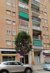Appartement  C/ gadalhorce. Solvia inmobiliaria  piso terrassa