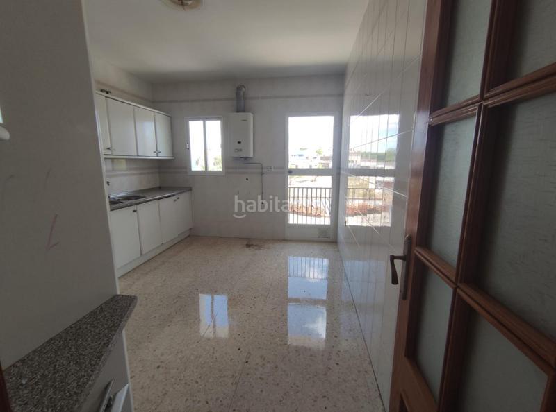 Foto 91433134-9b09-4e46-9d91-9bf21d82d787. Appartamento in Santos de Maimona (Los)