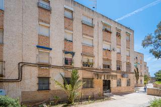 Piso  Pasaje poeta villespesa. Solvia inmobiliaria  piso alicantealacant