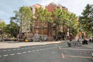 Édifice  C/ industria. Solvia inmobiliaria  edificio barcelona