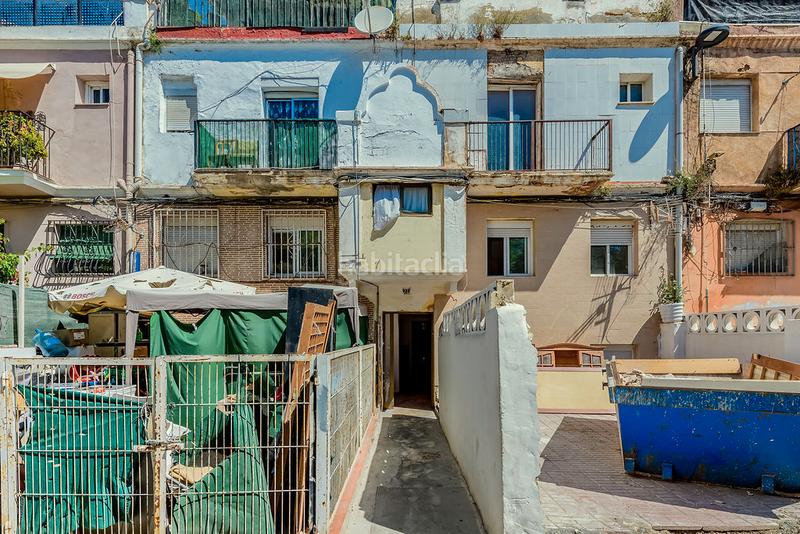 Foto 97e29b4e-7bea-412b-a052-199f4da9f091. Dúplex solvia inmobiliaria dúplex en Zona Calle Valencia Torrent