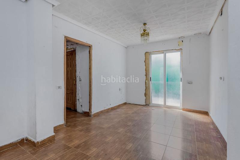 Foto ee9bf875-21d1-4de5-ba01-de21b04c692d. Dúplex solvia inmobiliaria dúplex en Zona Calle Valencia Torrent