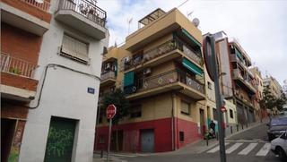 Pis  C/ mozart. Solvia inmobiliaria  piso badalona
