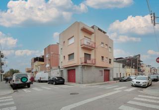 Chalet  C/ alps, - barriada can oriach -. Solvia inmobiliaria  casa sabadell