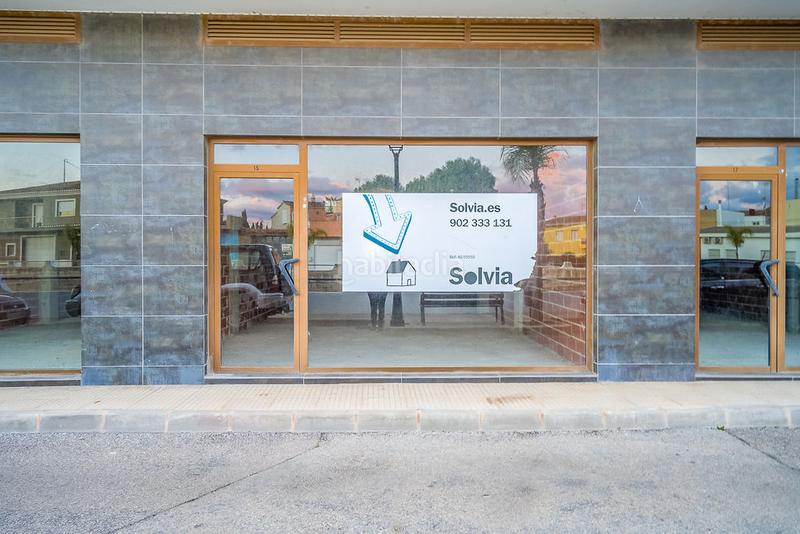 Foto f606459d-5120-4848-b55d-721dcb4d1726. Locale commerciale in Poblets (els)