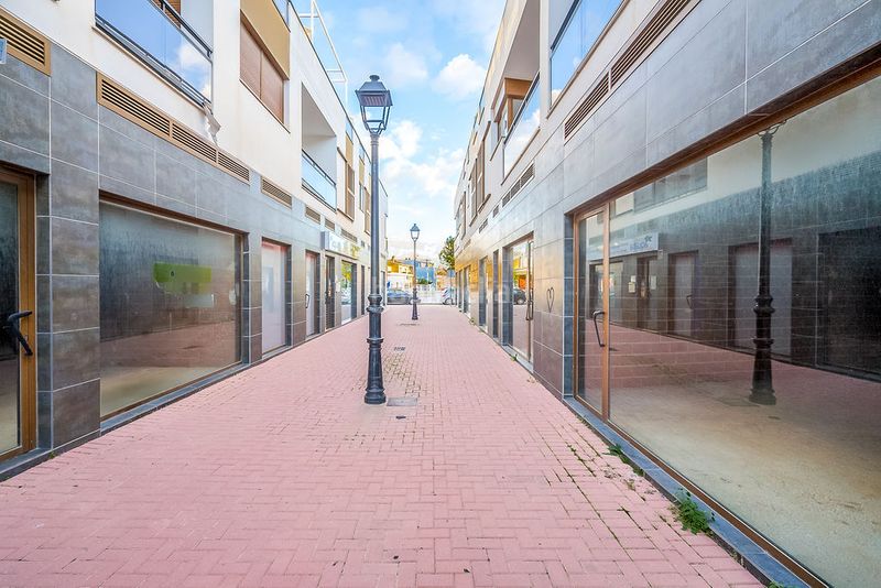 Foto fb392bd6-b20c-4166-9d8d-67bd16962a27. Local comercial a Poblets (els)