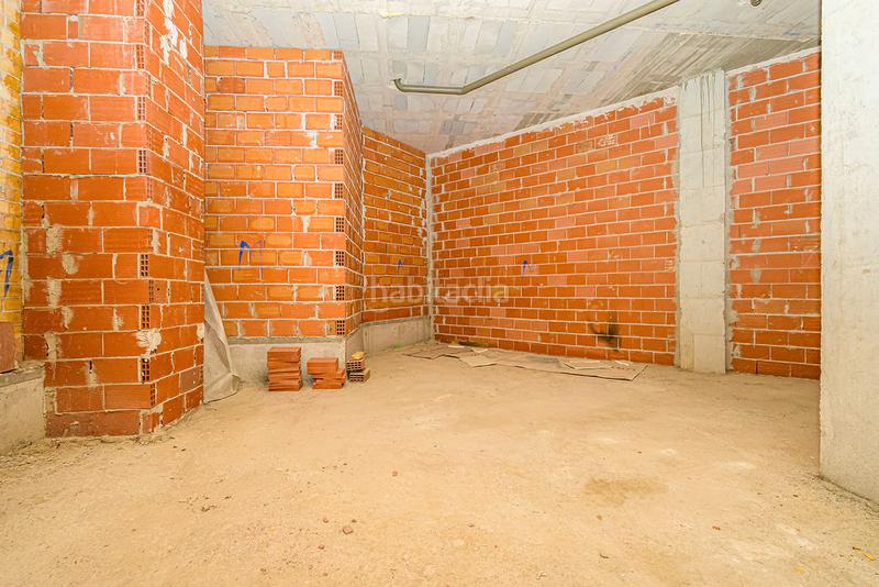 Foto 2c21cc0c-c8db-4a41-9d26-1aaf823aec17. Geschäftsraum in Castalla