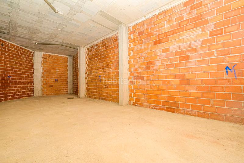 Foto b908ab82-9865-4a64-adb3-b199ad9b90fc. Geschäftsraum in Castalla