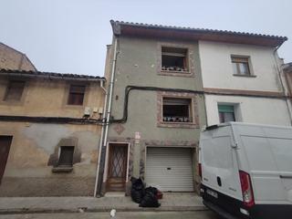 Towny house  C/ pelics. Solvia inmobiliaria  chalet adosado roda de ter