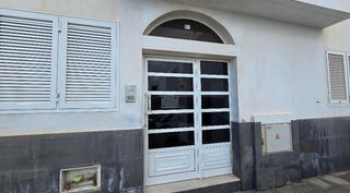 Etagenwohnung  C/ apolo. Solvia inmobiliaria  piso arrecife