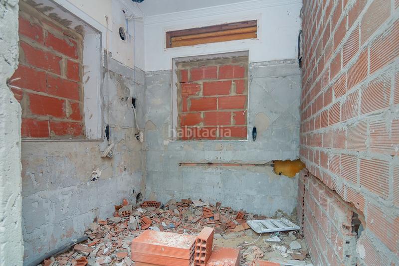 Foto afe8f360-f2c2-4e6a-a263-896661b9d086. Finca rústica solvia inmobiliaria solares barrios los en Barrios (Los)