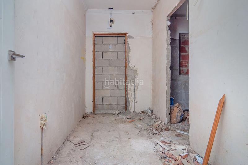 Foto fbeccf6e-6884-40f8-a6ae-203b5b2a86e3. Finca rústica solvia inmobiliaria solares barrios los en Barrios (Los)