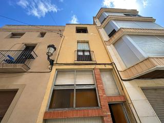 Casa pareada  Pz del mestre carceller. Solvia inmobiliaria  chalet adosado montbrió del camp