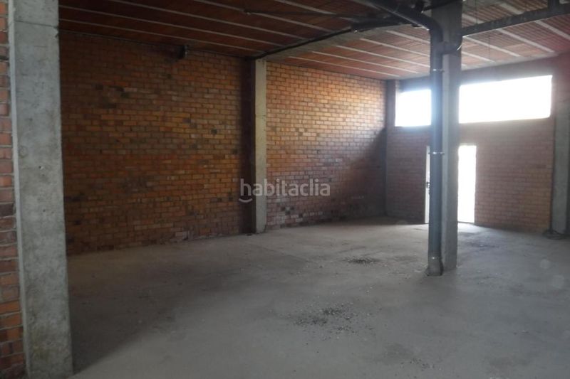 Foto d4b5df4c-dce0-4103-982c-13744d3dcde6. Local comercial a Vilanova de Segrià