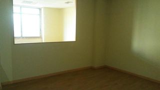 Local Comercial  Camelias. Solvia inmobiliaria  locales vigo