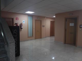Business premise  Camelias. Solvia inmobiliaria  locales vigo