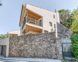 Chalet  C/ les pomeretes. Solvia inmobiliaria  chalet independiente figarómontmany