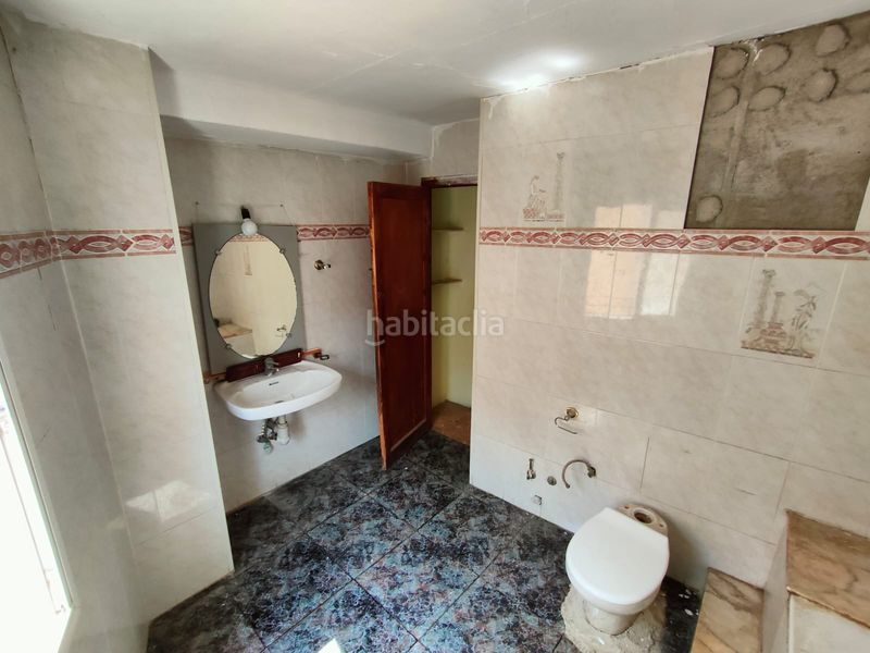 Foto 439d54d6-e7d8-470e-9295-a60c1c1996f5. Casa aparellada a Valls