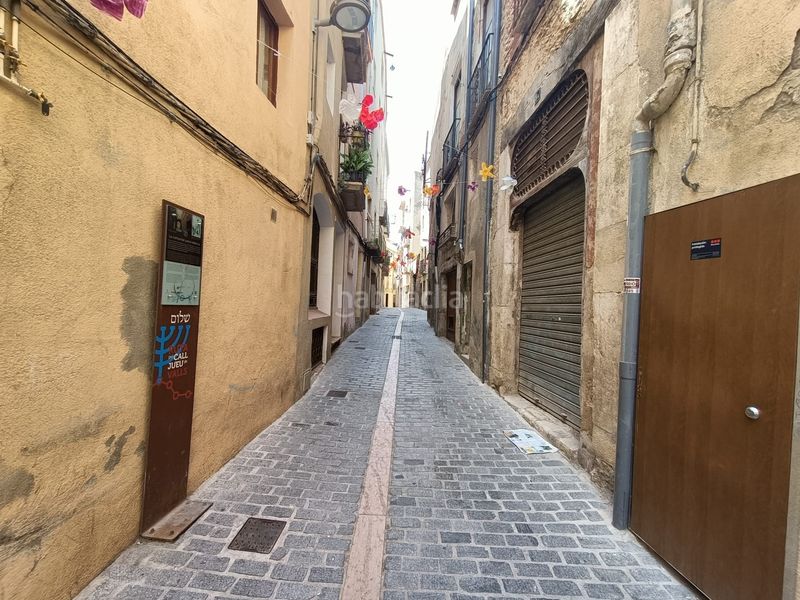 Foto ac6f971b-f20d-4401-b9af-40e0af890d0e. Casa aparellada a Valls