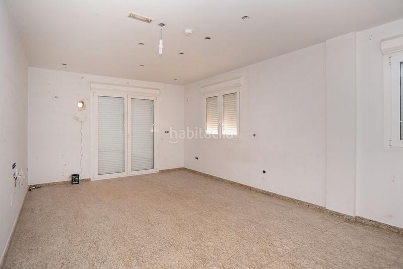 Foto c1ac82a8-781f-408b-9a49-c876e69cd686. Casa pareada solvia inmobiliaria chalet adosado en Murcia