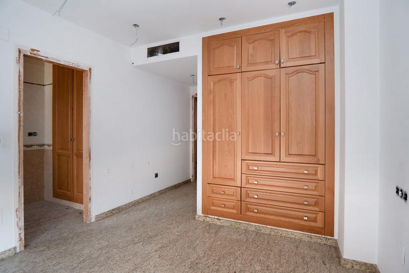Foto d010e303-ed96-4f9e-9e91-669e7f1b5bb3. Casa pareada solvia inmobiliaria chalet adosado en Murcia