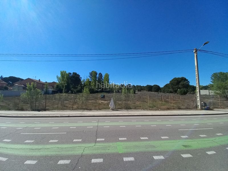 Foto dc6bde84-e5c3-4b5b-8fcd-7dc1407b6946. Finca rústica a Tudela de Duero
