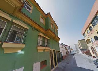 Casa aparellada  Francisco de vitoria. Solvia inmobiliaria  chalet adosado línea de la concepción la