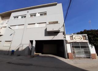 Local Comercial  Hernan cortes. Solvia inmobiliaria  locales alcanar